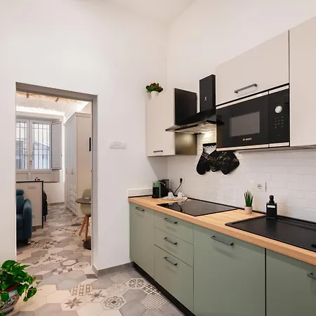 Elegante Casa A Trastevere Appartement *